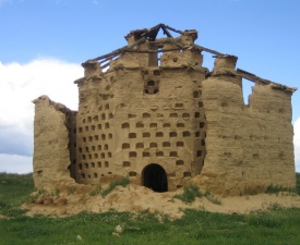 Ruins of adobe dovecote